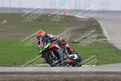 media/Nov-29-2025-TrackDaz (Sat) [[10ae2d9bce]]/A Group/Session 3 (Outside Grapevine)/